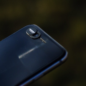 Krytka kamery s potiskem pro telefon